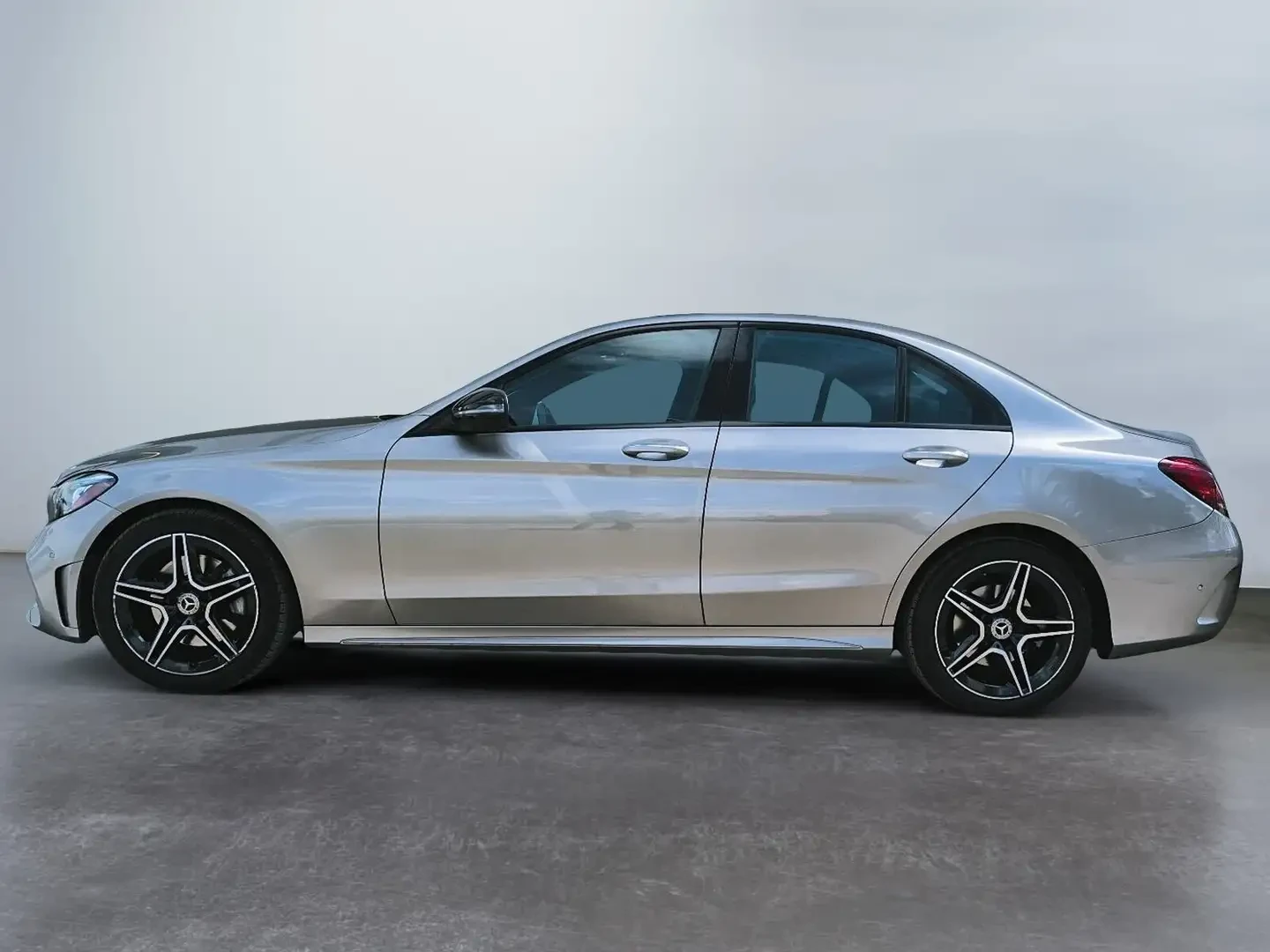 Mercedes-Benz C 300 C 300 4MATIC, снимка 5 - Автомобили и джипове - 54887898
