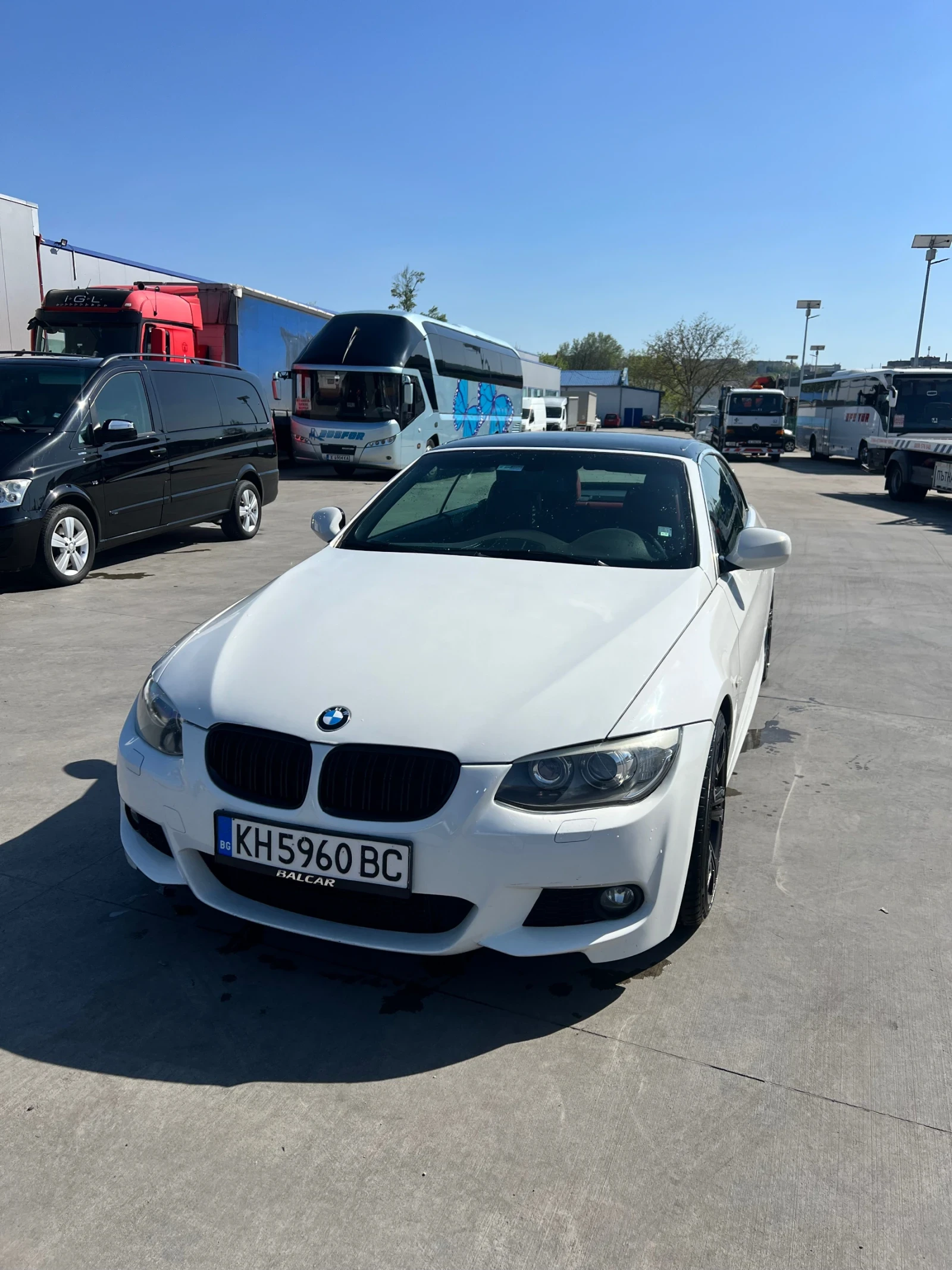 BMW 330, снимка 5 - Автомобили и джипове - 55374419