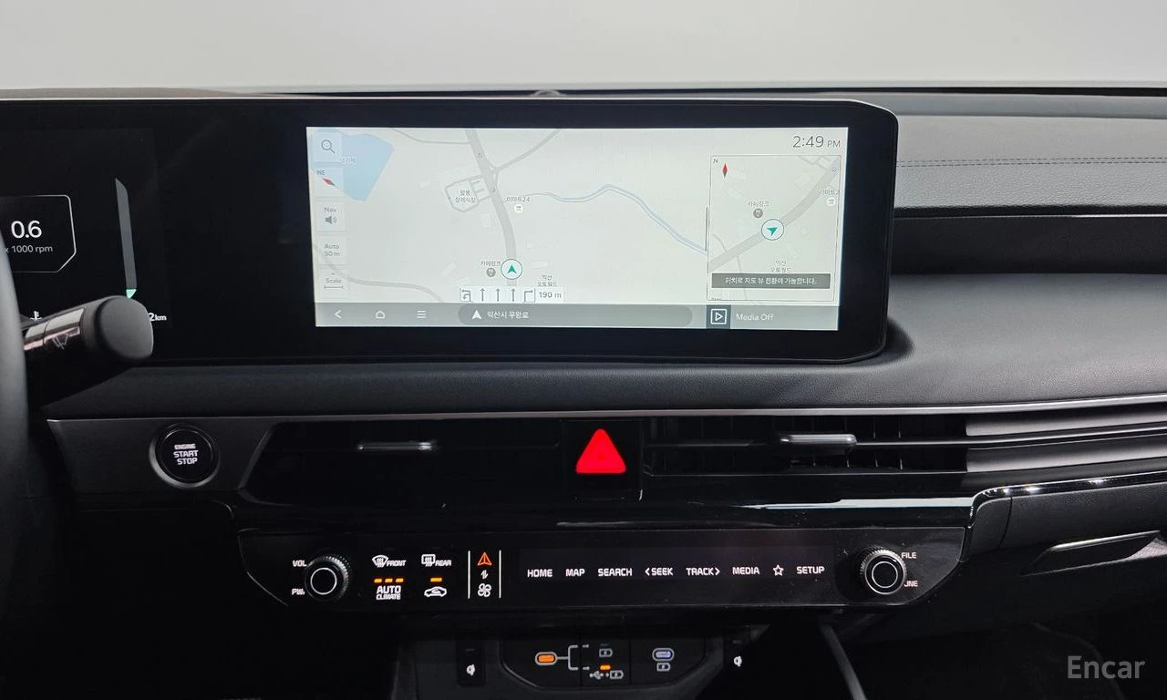 Kia K8 3.5* LPG* PRESTIGE* ОБДУХВАНЕ* ХЕДЪП* 360КАМЕРА* М, снимка 8 - Автомобили и джипове - 55627112