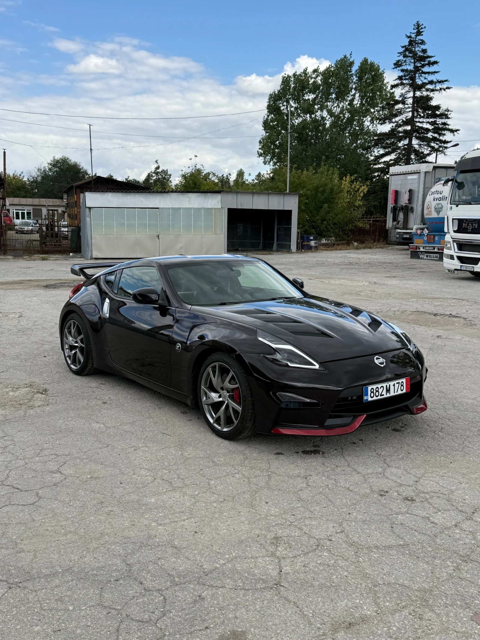 Nissan 370Z 2014г 88х.км., снимка 3 - Автомобили и джипове - 55665923