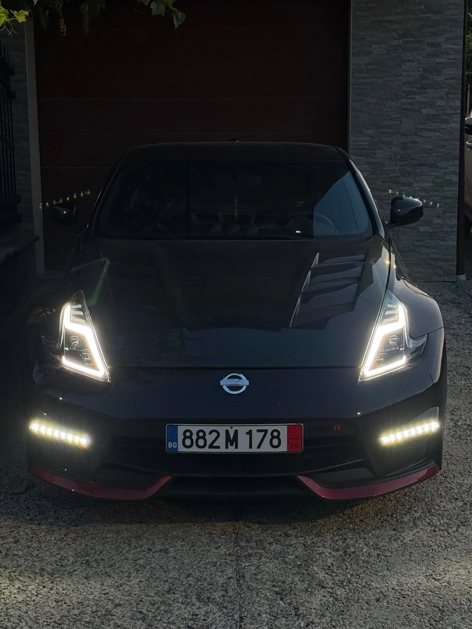 Nissan 370Z 2014г 88х.км., снимка 8 - Автомобили и джипове - 55665923