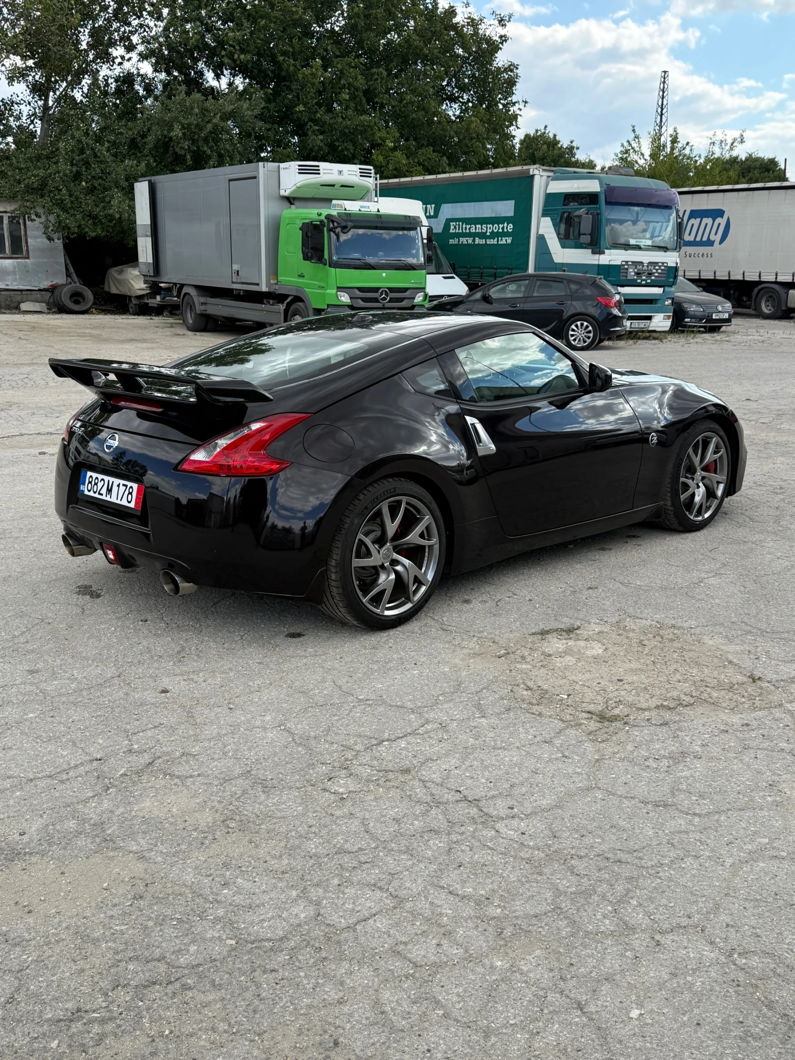 Nissan 370Z 2014г 88х.км., снимка 5 - Автомобили и джипове - 55665923