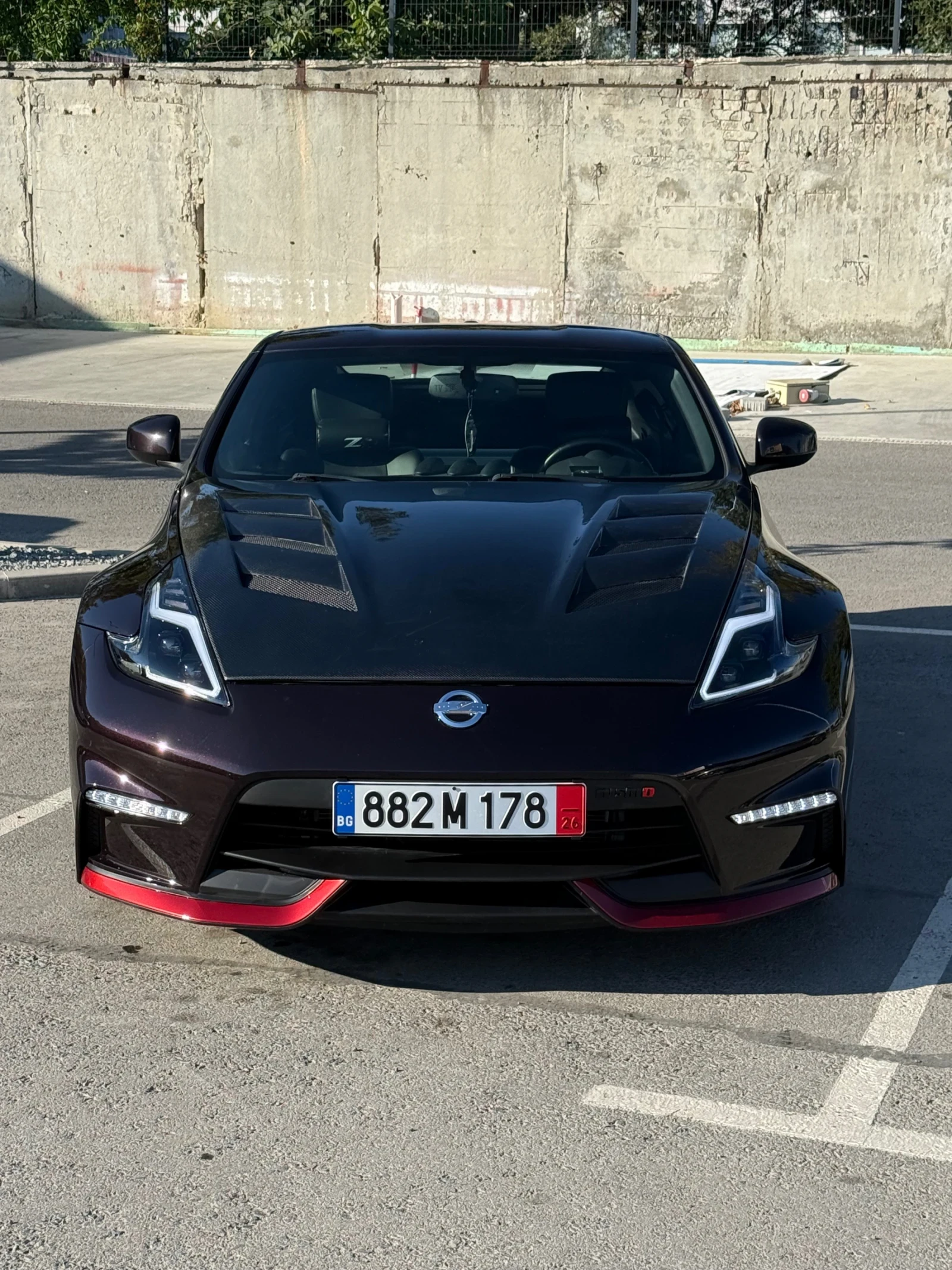 Nissan 370Z 2014г 88х.км., снимка 2 - Автомобили и джипове - 55665923