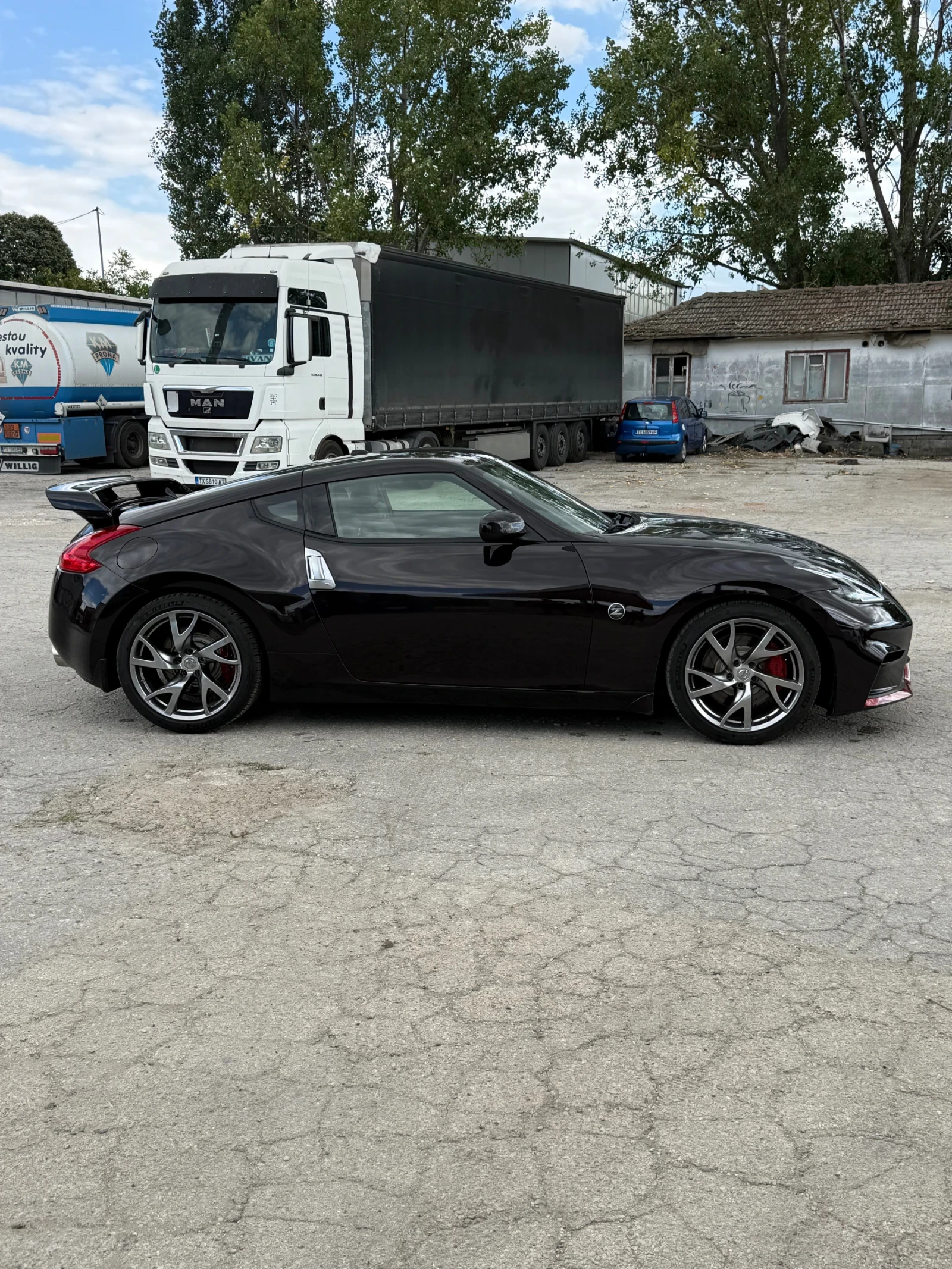 Nissan 370Z 2014г 88х.км., снимка 4 - Автомобили и джипове - 55665923