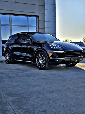 Porsche Cayenne 3.0 DIZEL<PANORAMA>