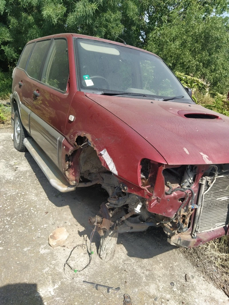 Nissan Terrano, снимка 1 - Автомобили и джипове - 47488061