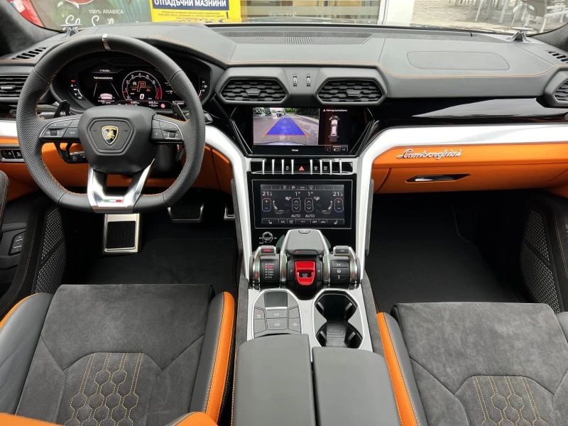 Lamborghini Urus S/ AKRAPOVIC/CERAMIC/LIFT/B&O/HEAD UP/PANO/TV/23, снимка 13 - Автомобили и джипове - 45827089