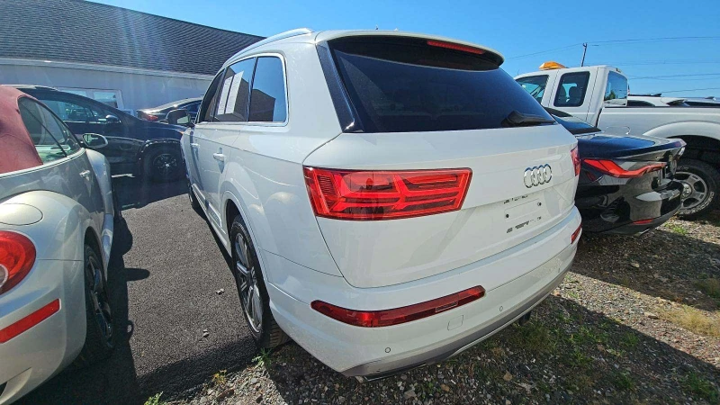 Audi Q7 пано* дистроник* digital cockpit* Bose* подг/обдух, снимка 3 - Автомобили и джипове - 47552529