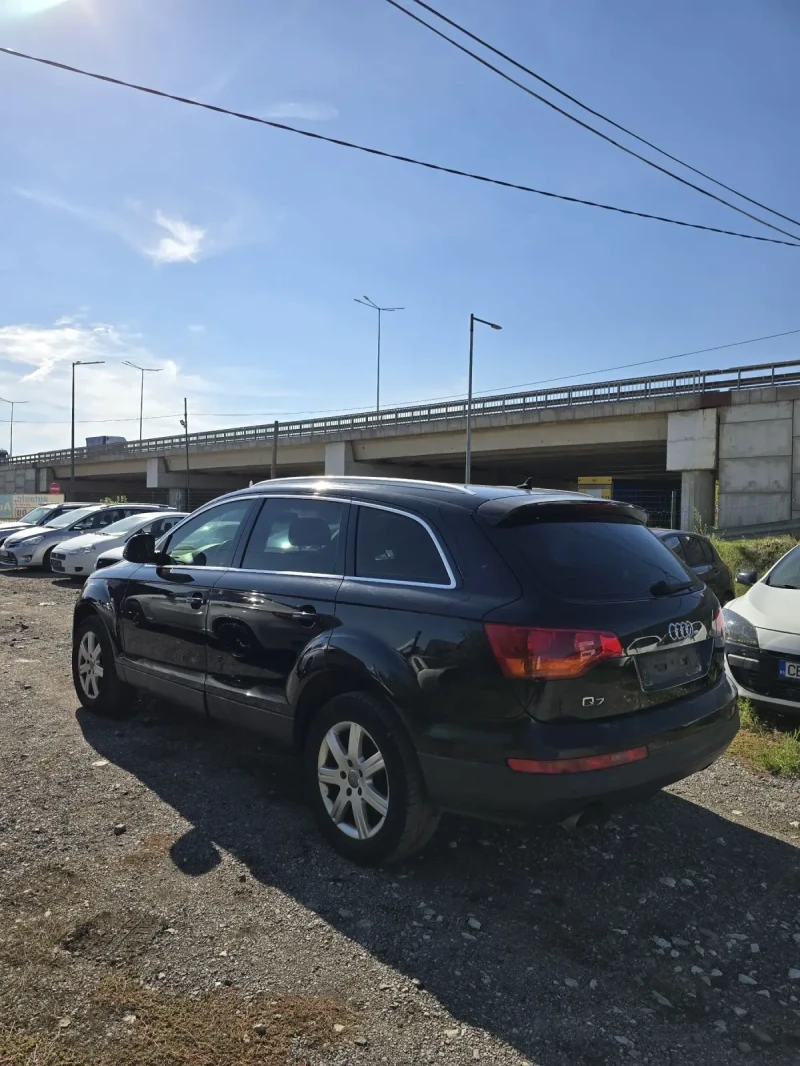 Audi Q7, снимка 6 - Автомобили и джипове - 47583122