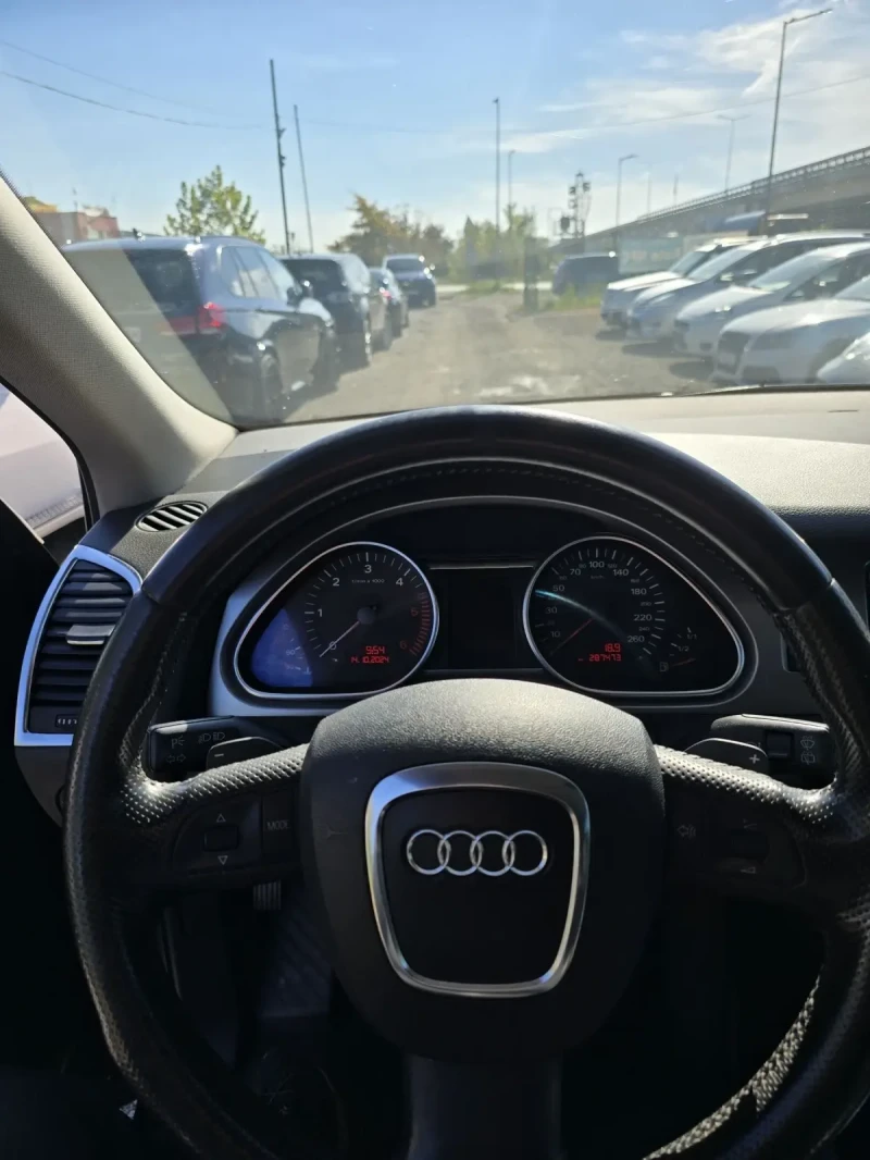 Audi Q7, снимка 10 - Автомобили и джипове - 47583122