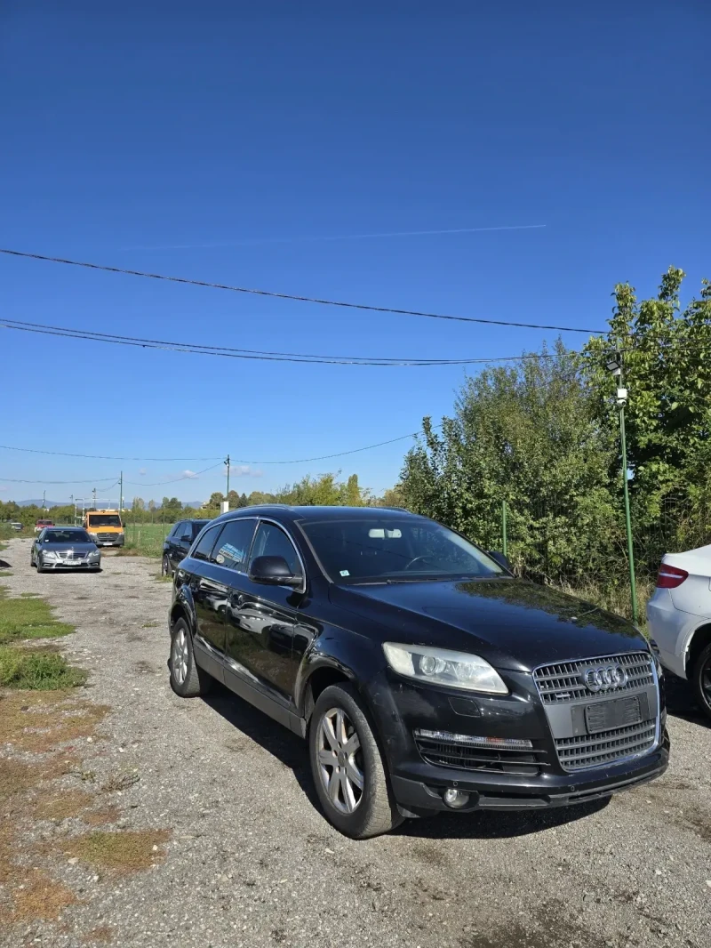 Audi Q7, снимка 3 - Автомобили и джипове - 47583122