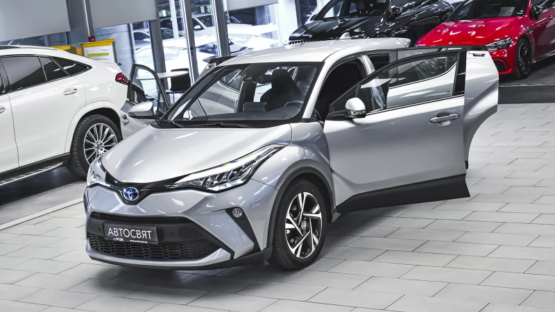 Toyota C-HR 2.0 Hybrid Club Automatic