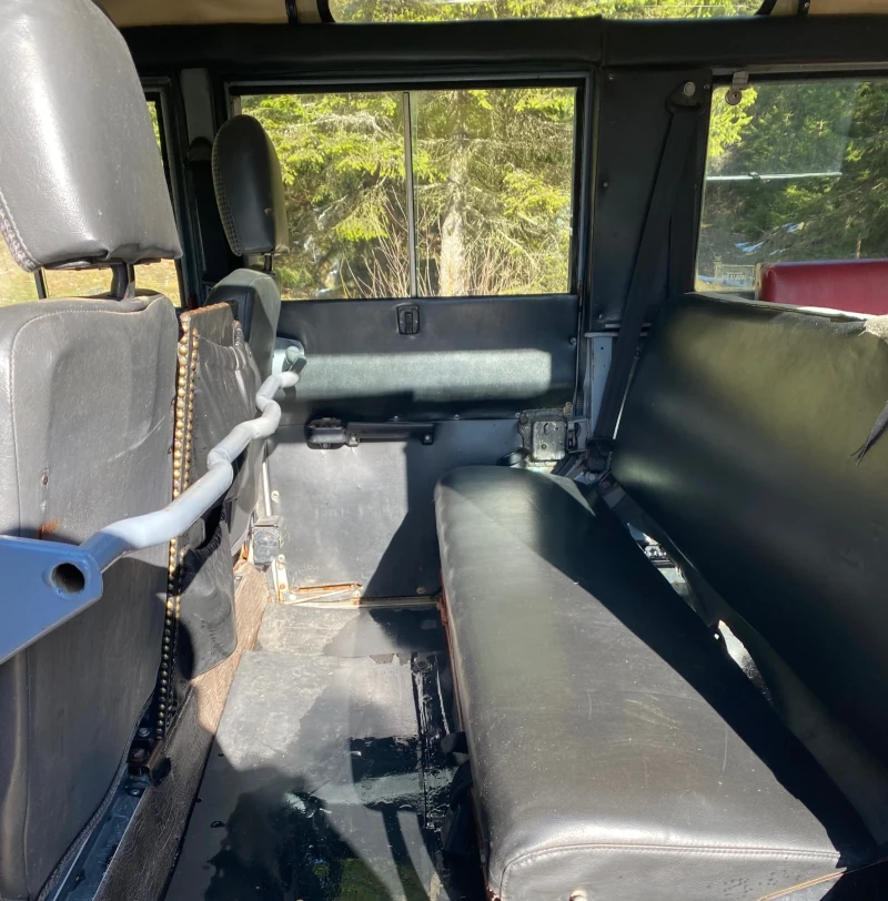 Land Rover Defender, снимка 11 - Автомобили и джипове - 52598278