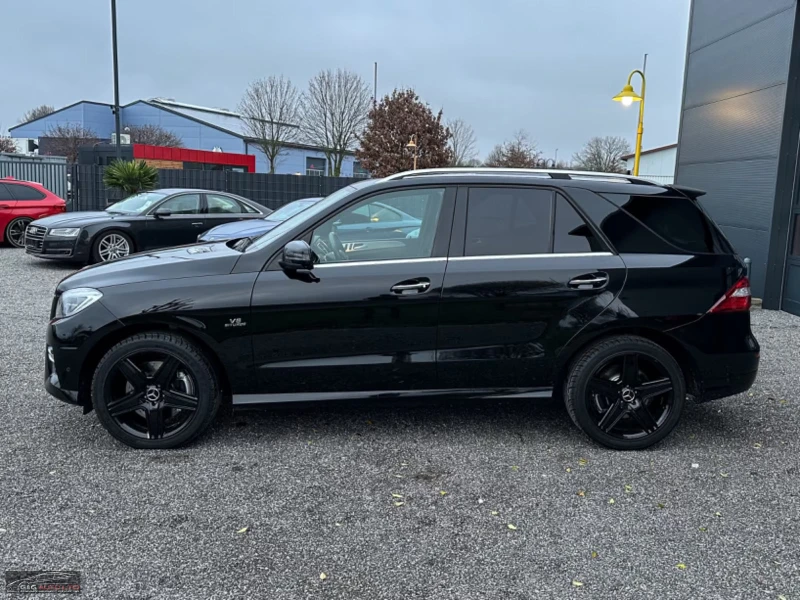 Mercedes-Benz ML 500 AMG/408HP/4X4/360/ALL BLACK/H&K/NAVI/775v, снимка 3 - Автомобили и джипове - 52224688