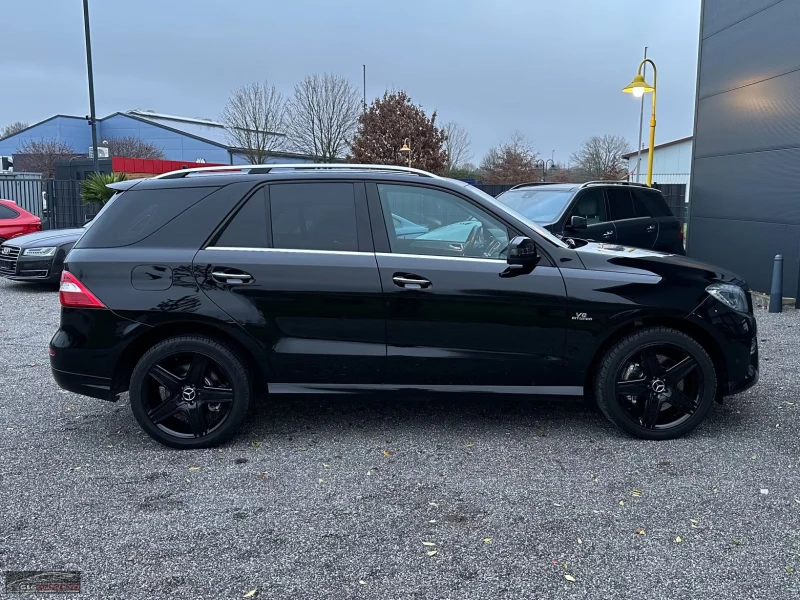 Mercedes-Benz ML 500 AMG/408HP/4X4/360/ALL BLACK/H&K/NAVI/775v, снимка 6 - Автомобили и джипове - 52224688