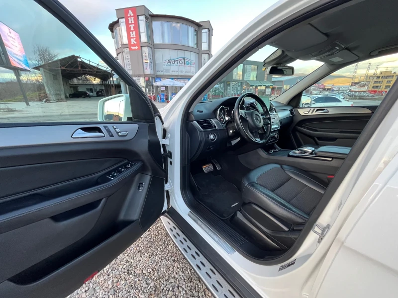 Mercedes-Benz GLE 250 CDI.4 Matic.360% Много хубав!!!Собствен лизинг!!!, снимка 9 - Автомобили и джипове - 53395449
