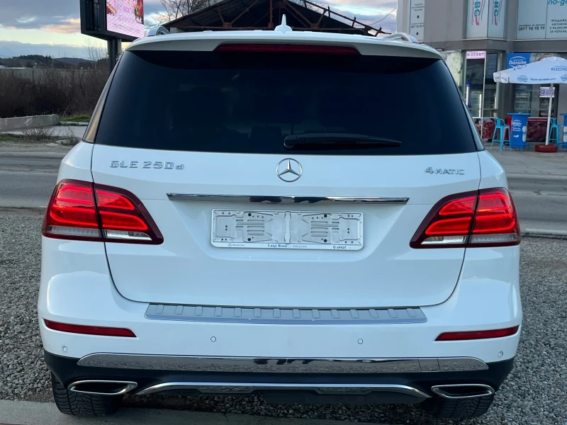 Mercedes-Benz GLE 250 CDI.4 Matic.360% Много хубав!!!Собствен лизинг!!!, снимка 5 - Автомобили и джипове - 53395449