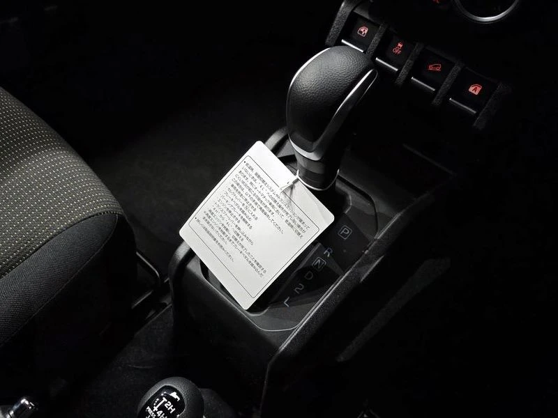 Suzuki Jimny 0.7 Automatic, снимка 9 - Автомобили и джипове - 55775614