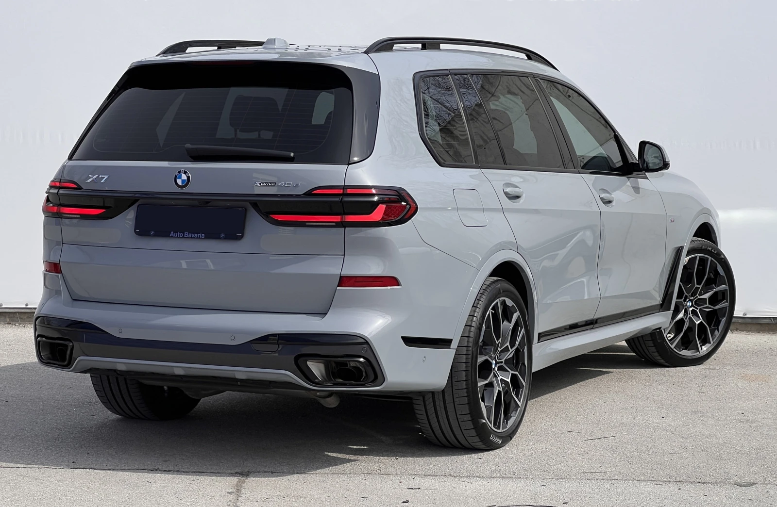 BMW X7 xDrive 40d - изображение 2