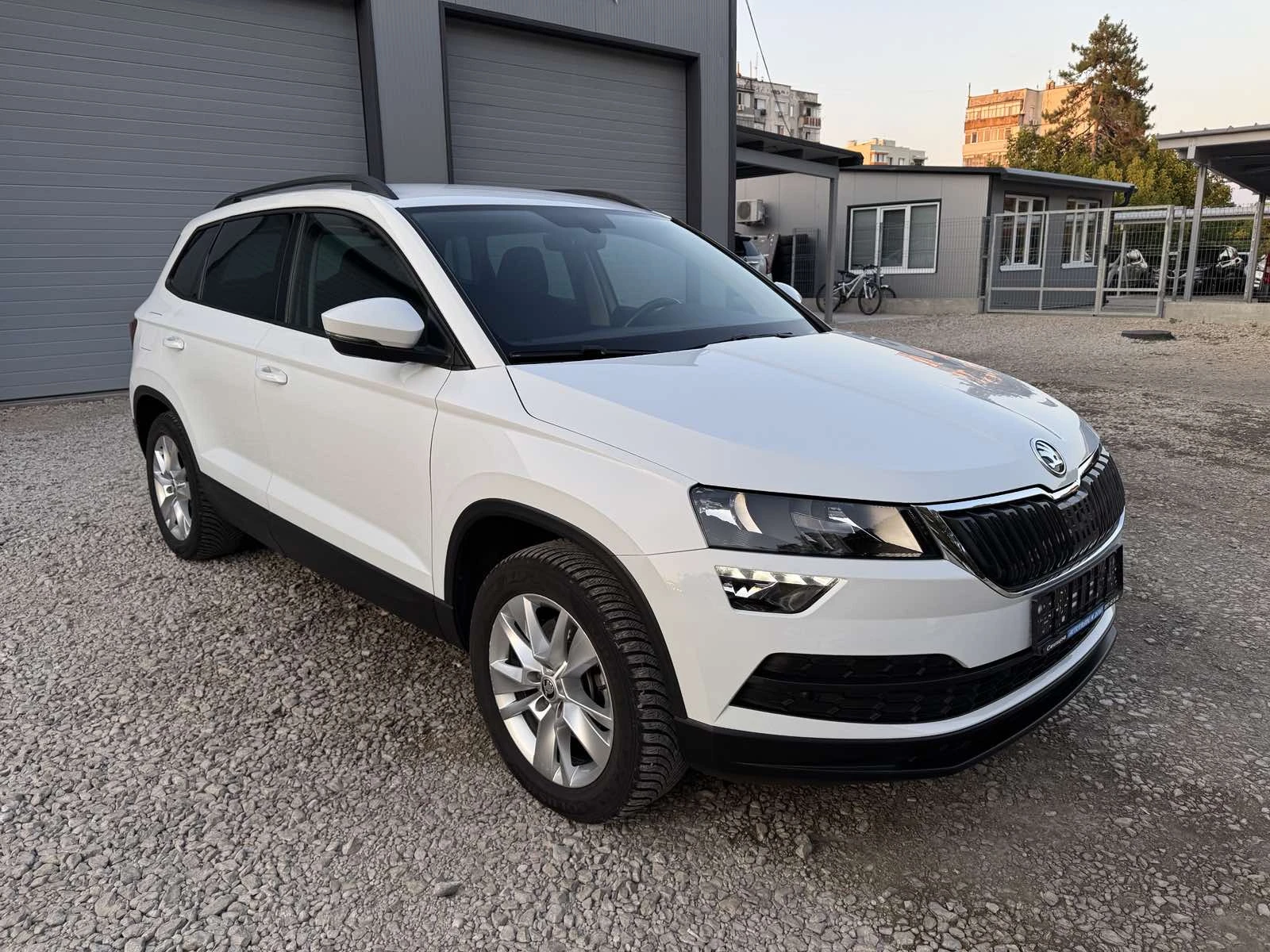 Skoda Karoq 2.0TDI* D&G* 4X4* 10.2021* EVRO6 - изображение 4