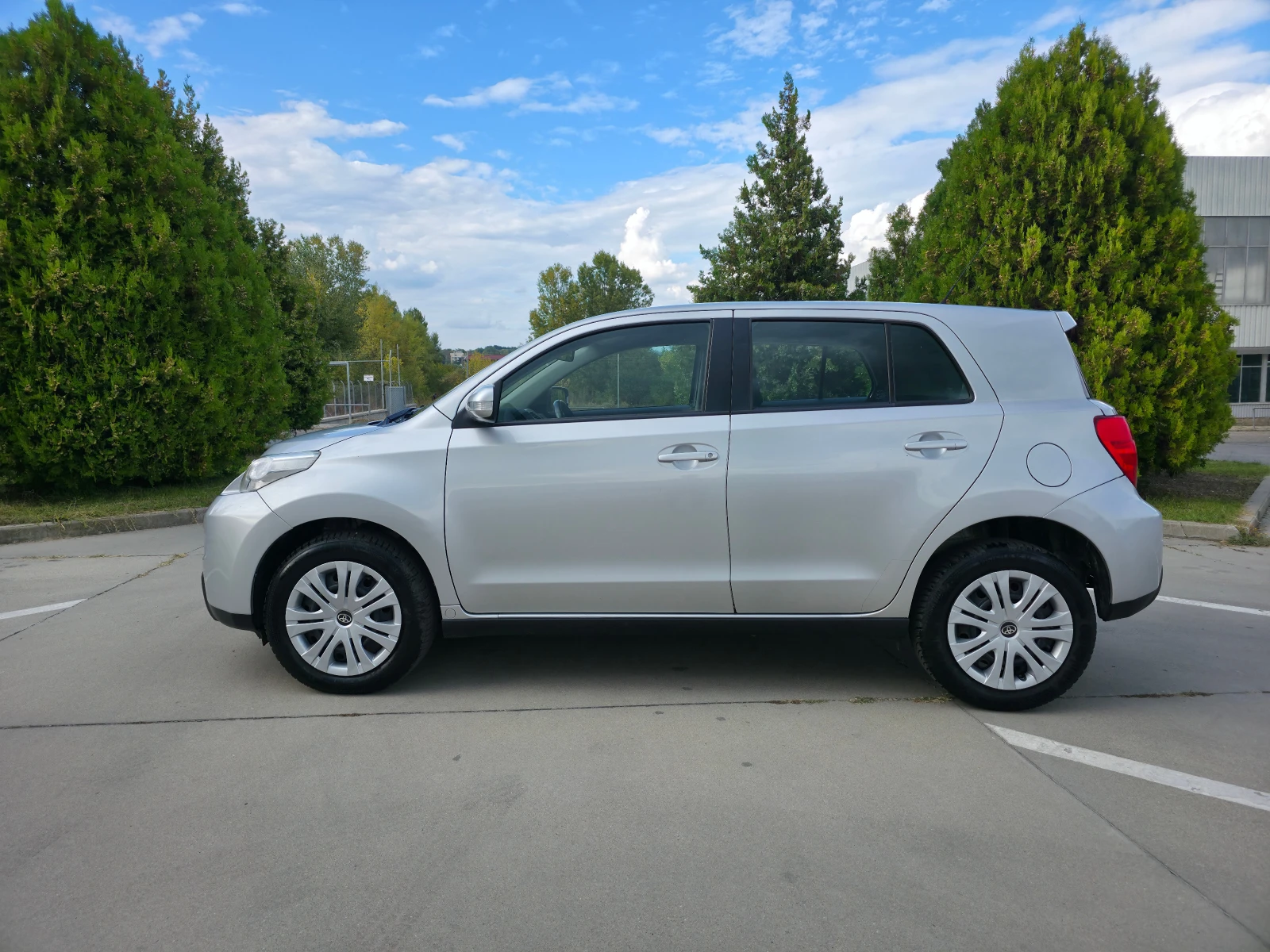 Toyota Urban Cruiser 1.4D4D 4WD 100000km - изображение 8