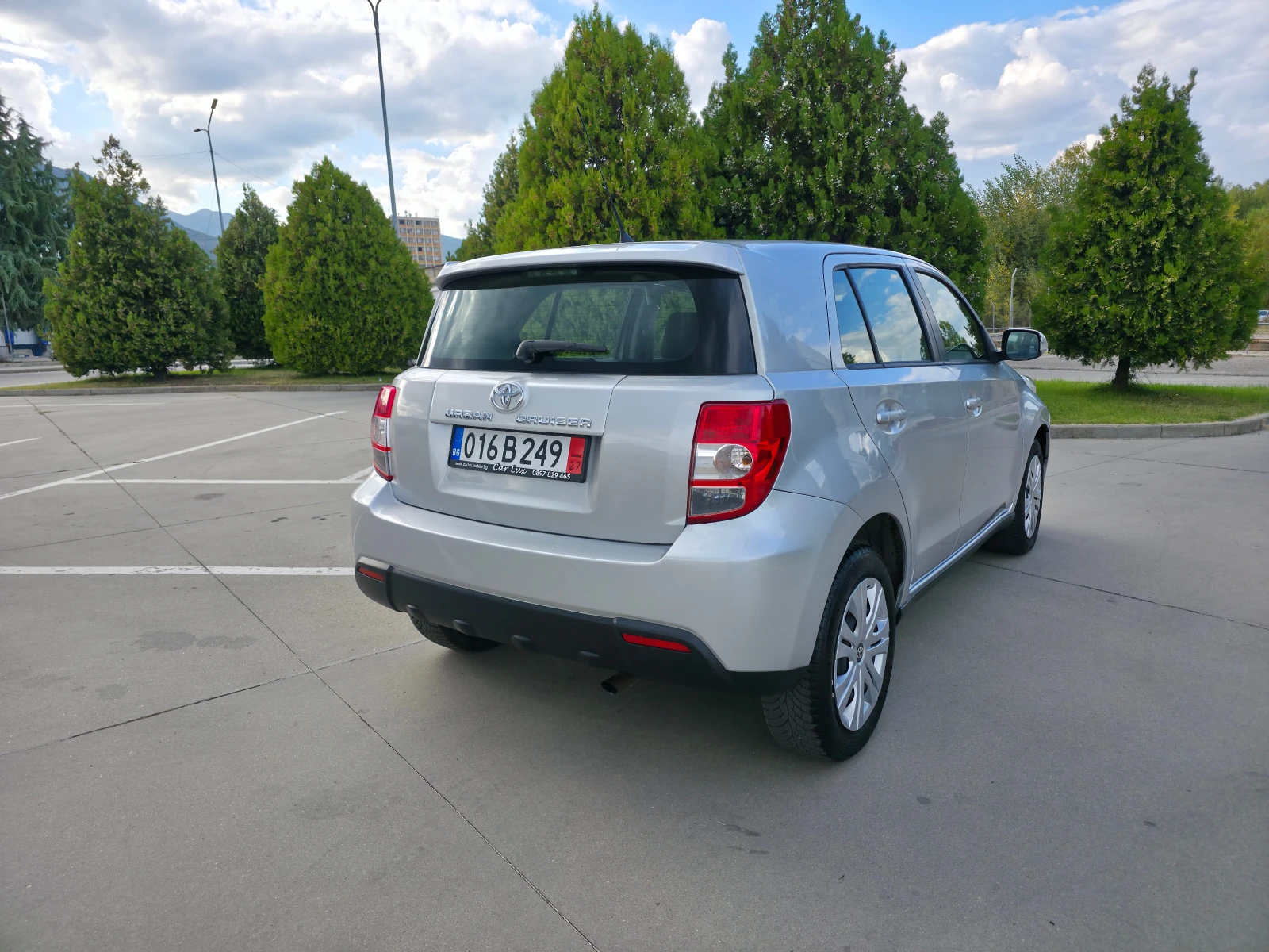 Toyota Urban Cruiser 1.4D4D 4WD 100000km - изображение 4
