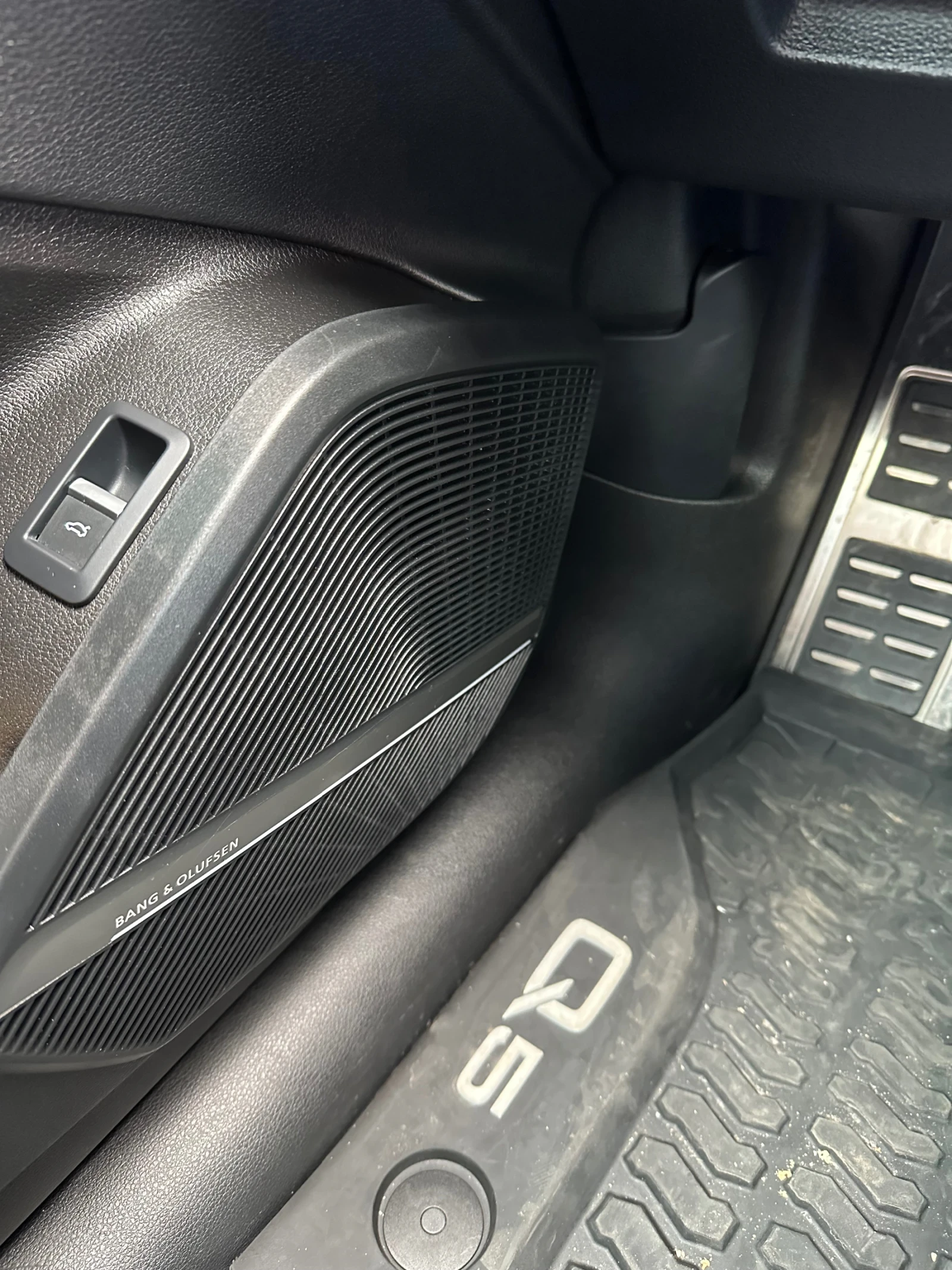 Audi Q5 2.0TFSI quattro Matrix Led - изображение 9