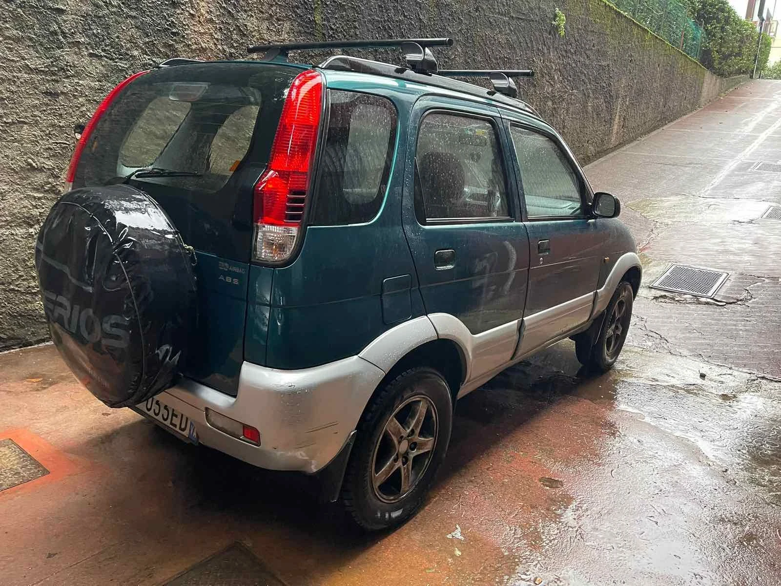 Daihatsu Terios 1.3, снимка 5 - Автомобили и джипове - 53891858