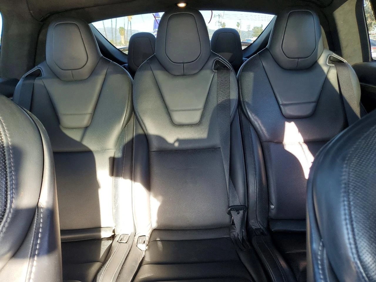 Tesla Model X, снимка 10 - Автомобили и джипове - 54198079