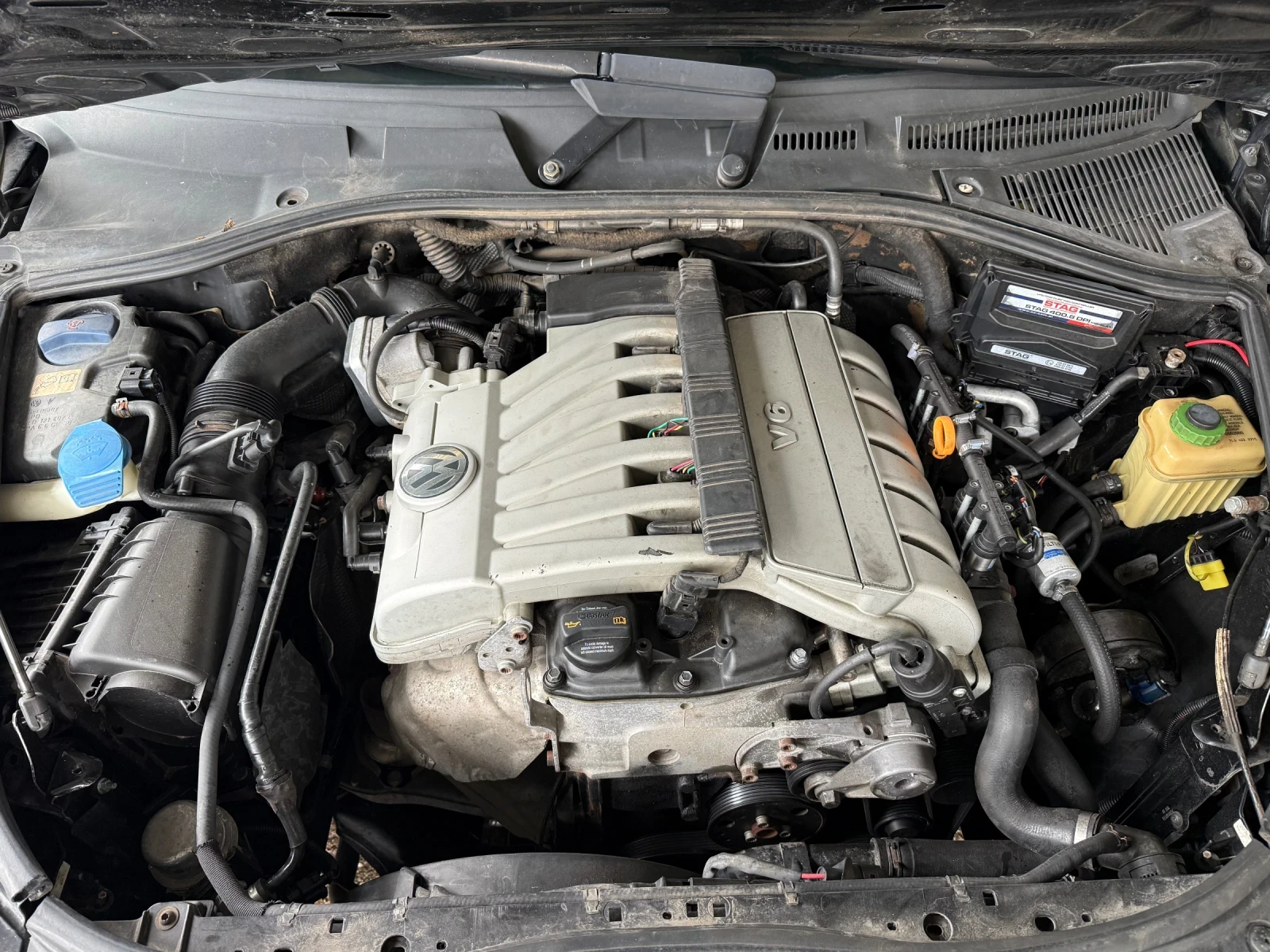 VW Touareg 3.6i V6 4x4 * LPG * , снимка 11 - Автомобили и джипове - 54583454