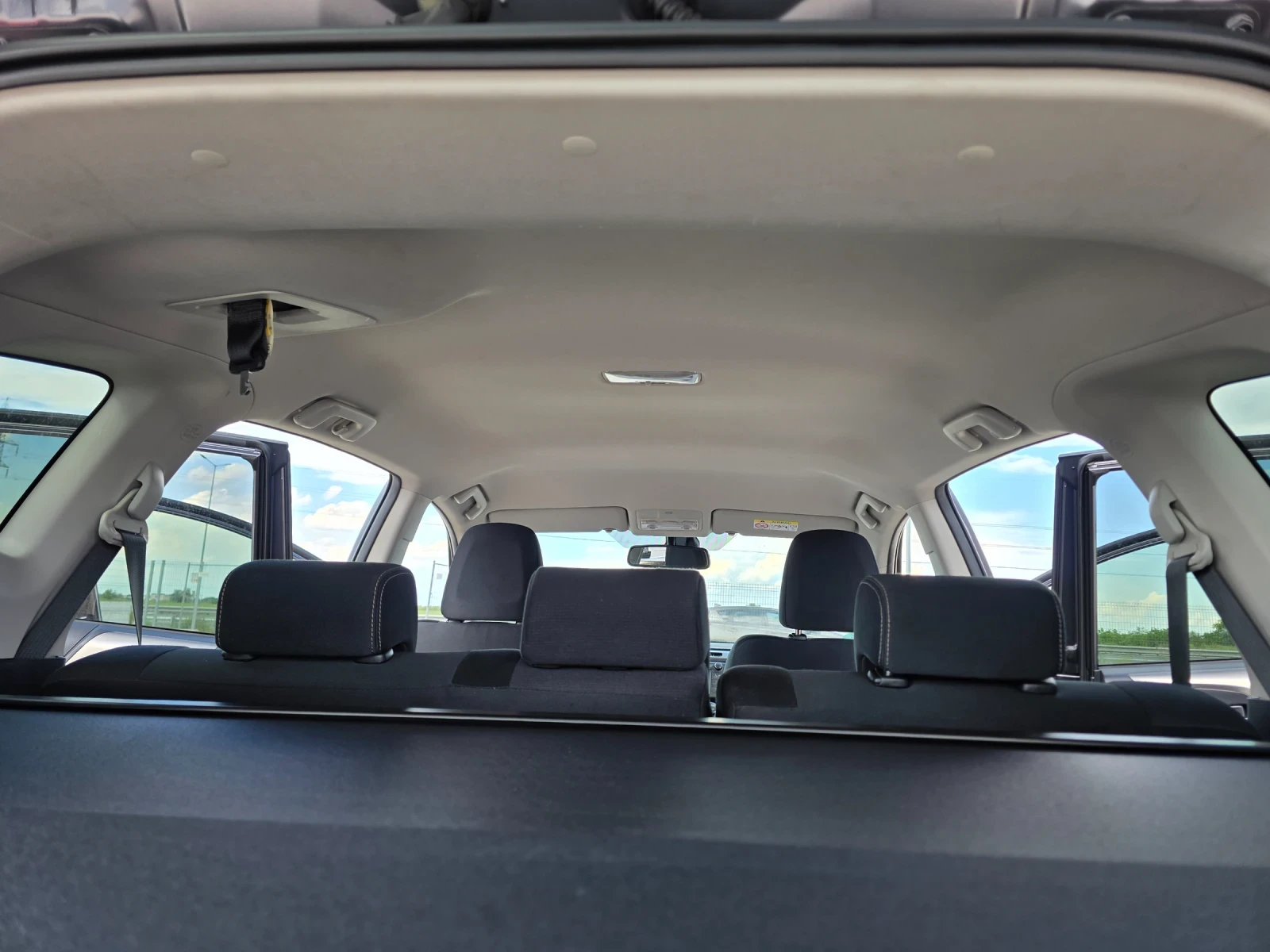 Toyota Rav4 2.2 D4D 4x4 START Edition, снимка 12 - Автомобили и джипове - 54647002