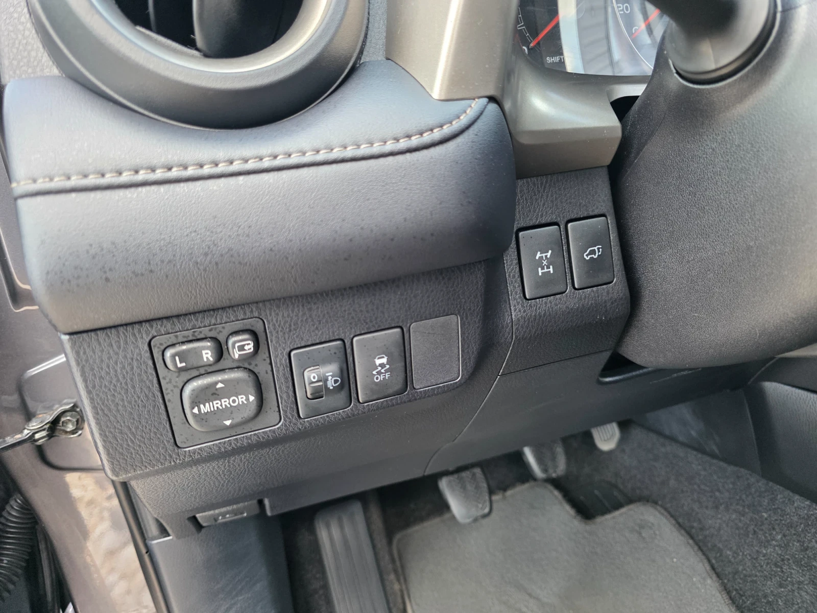 Toyota Rav4 2.2 D4D 4x4 START Edition, снимка 15 - Автомобили и джипове - 54647002