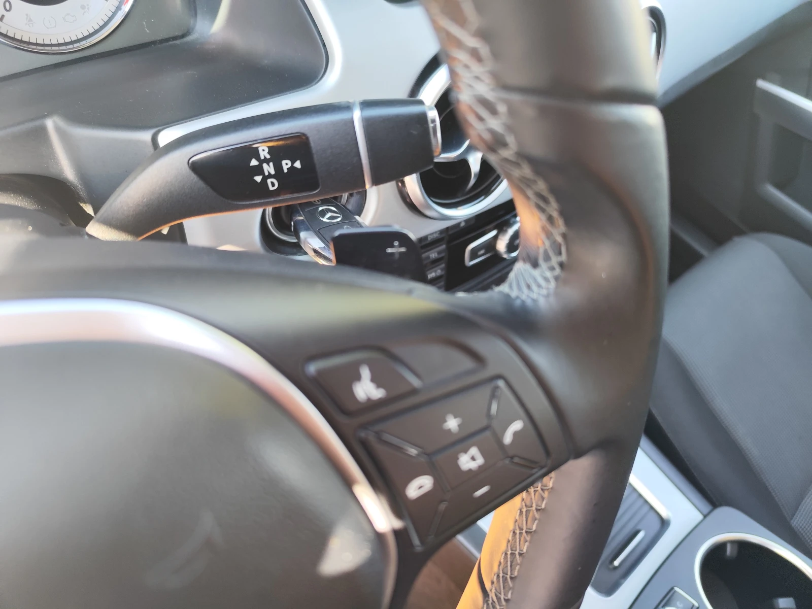 Mercedes-Benz GLK 220* 2.2CDi* 4 MATIC* FACE* АВТОМАТИК* NAVI* EU5B*, снимка 10 - Автомобили и джипове - 54967026