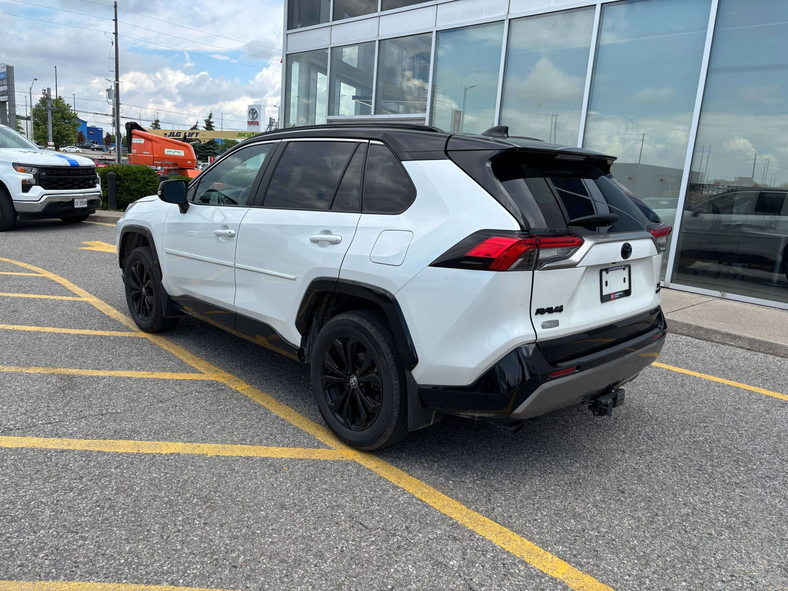 Toyota Rav4 Hybrid XSE AWD / JBL /  360 / DISTRONIC / ЦЕНА ДО , снимка 5 - Автомобили и джипове - 54972500
