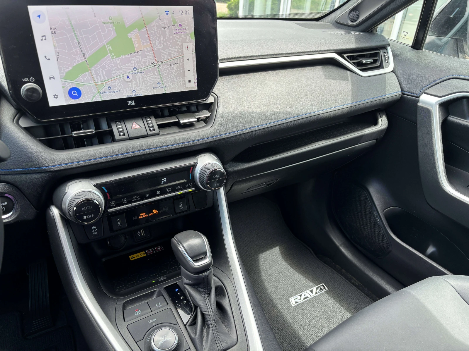 Toyota Rav4 Hybrid XSE AWD / JBL /  360 / DISTRONIC / ЦЕНА ДО , снимка 14 - Автомобили и джипове - 54972500