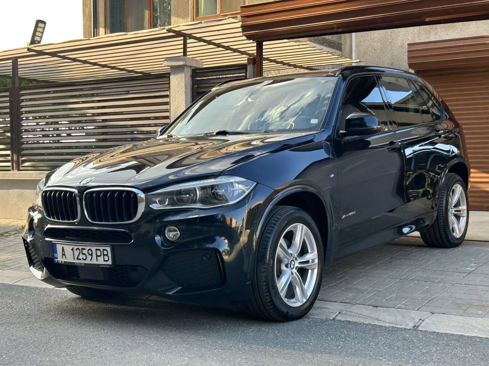 BMW X5 3.0 D M , снимка 2 - Автомобили и джипове - 55533356
