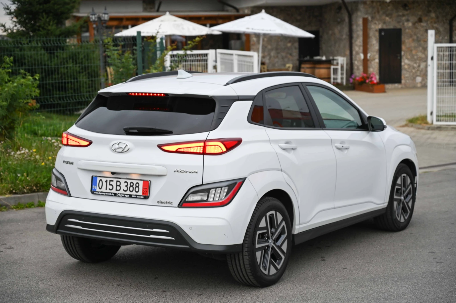 Hyundai Kona 64kw* facelift* 100%SOH* ТЕРМОПОМПА, снимка 6 - Автомобили и джипове - 56245255