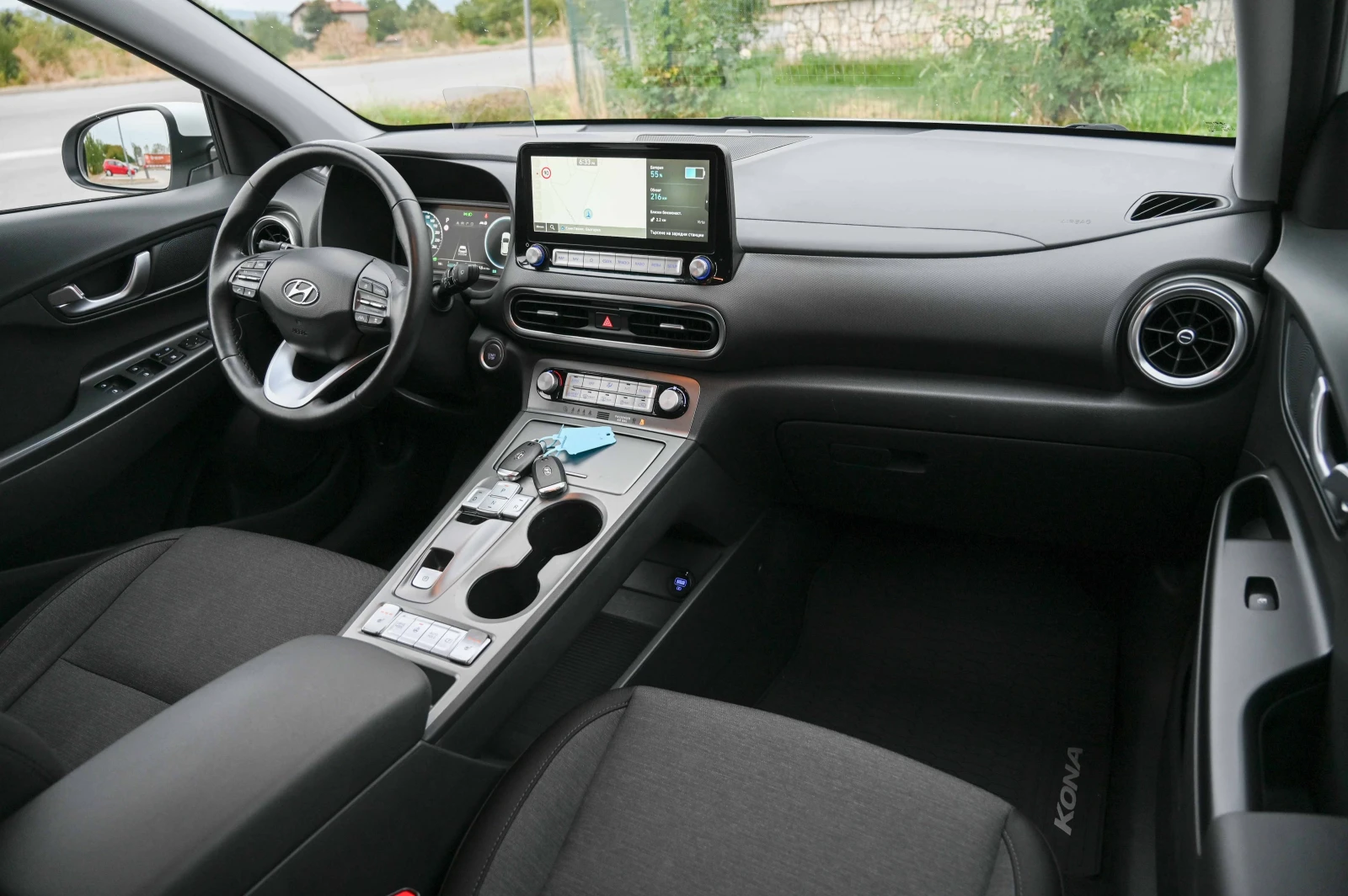 Hyundai Kona 64kw* facelift* 100%SOH* ТЕРМОПОМПА, снимка 12 - Автомобили и джипове - 56245255