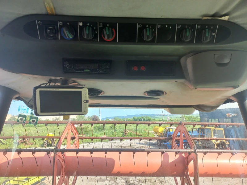 Комбайн Claas Lexion 460, снимка 8 - Селскостопанска техника - 52253738