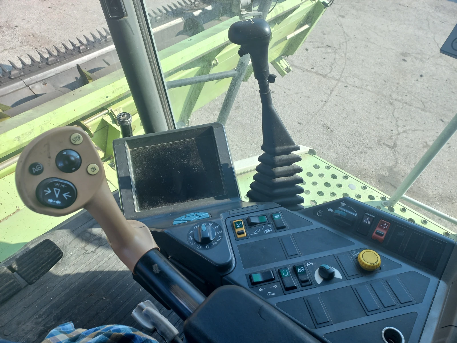 Комбайн Claas Lexion 460 - изображение 7