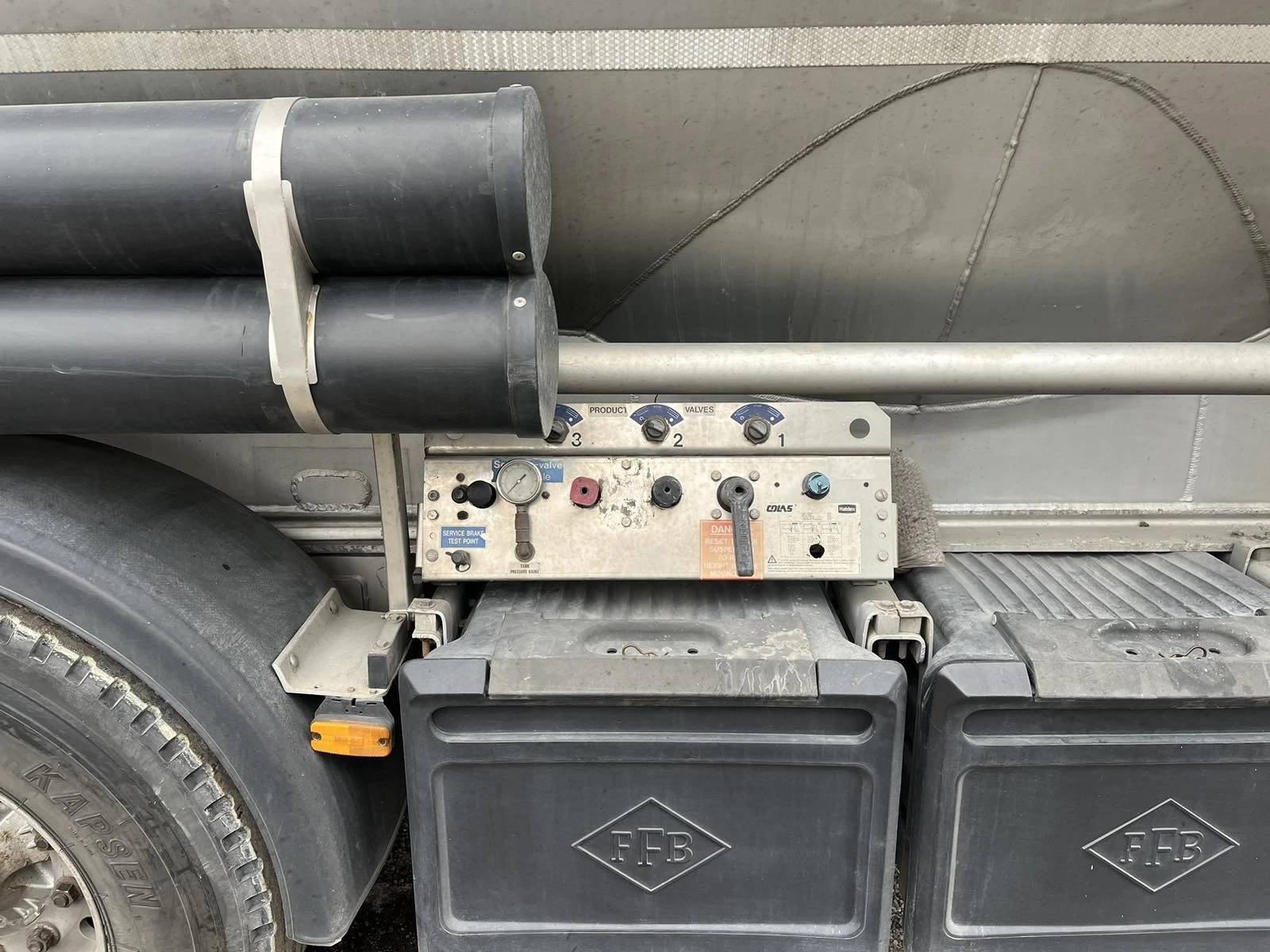     27 3 | Mobile.bg   5