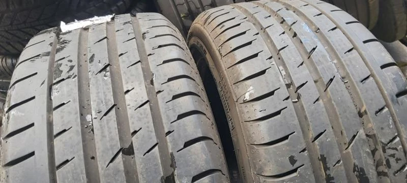 Гуми Летни 205/45R17, снимка 1 - Гуми и джанти - 33537512