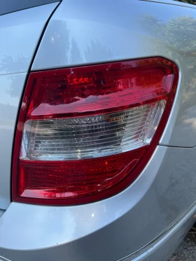 Mercedes-Benz C 320, снимка 14