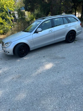 Mercedes-Benz C 320, снимка 3