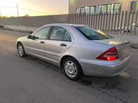 Mercedes-Benz C 180, снимка 4