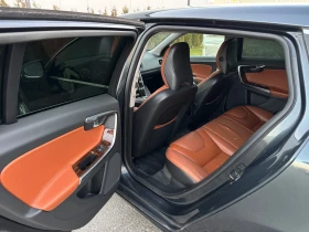 Volvo V60 2.4D5 AWD/Full/ ШВЕЙЦАРИЯ!!!, снимка 12