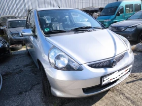Обява за продажба на Honda Jazz 1, 3i ~5 800 лв. - изображение 1
