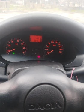 Dacia Logan, снимка 10