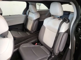 Toyota Sienna XSE/Кожа/Нави/Подгрев/Панорама/2 ключа, снимка 11
