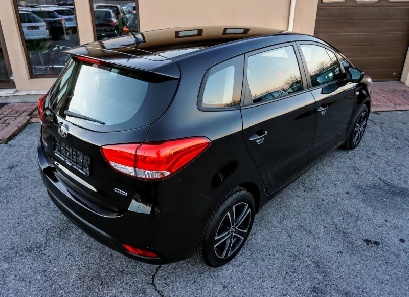 Kia Carens 1.7 CRDI COOL, снимка 3 - Автомобили и джипове - 34702160